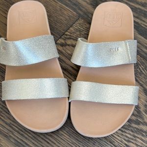 Reef girls golden sandals